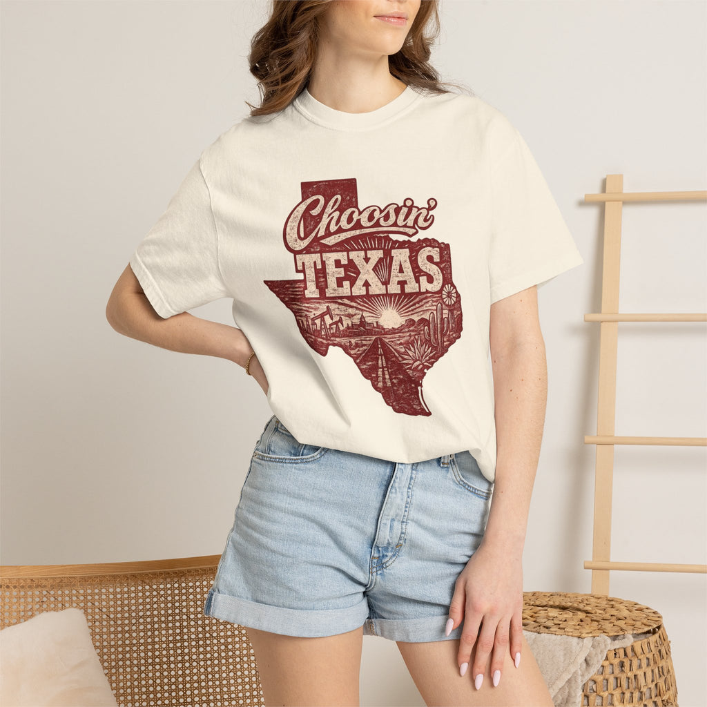 Choosin' Texas T-shirt | Texas state silhouette with vintage road scene