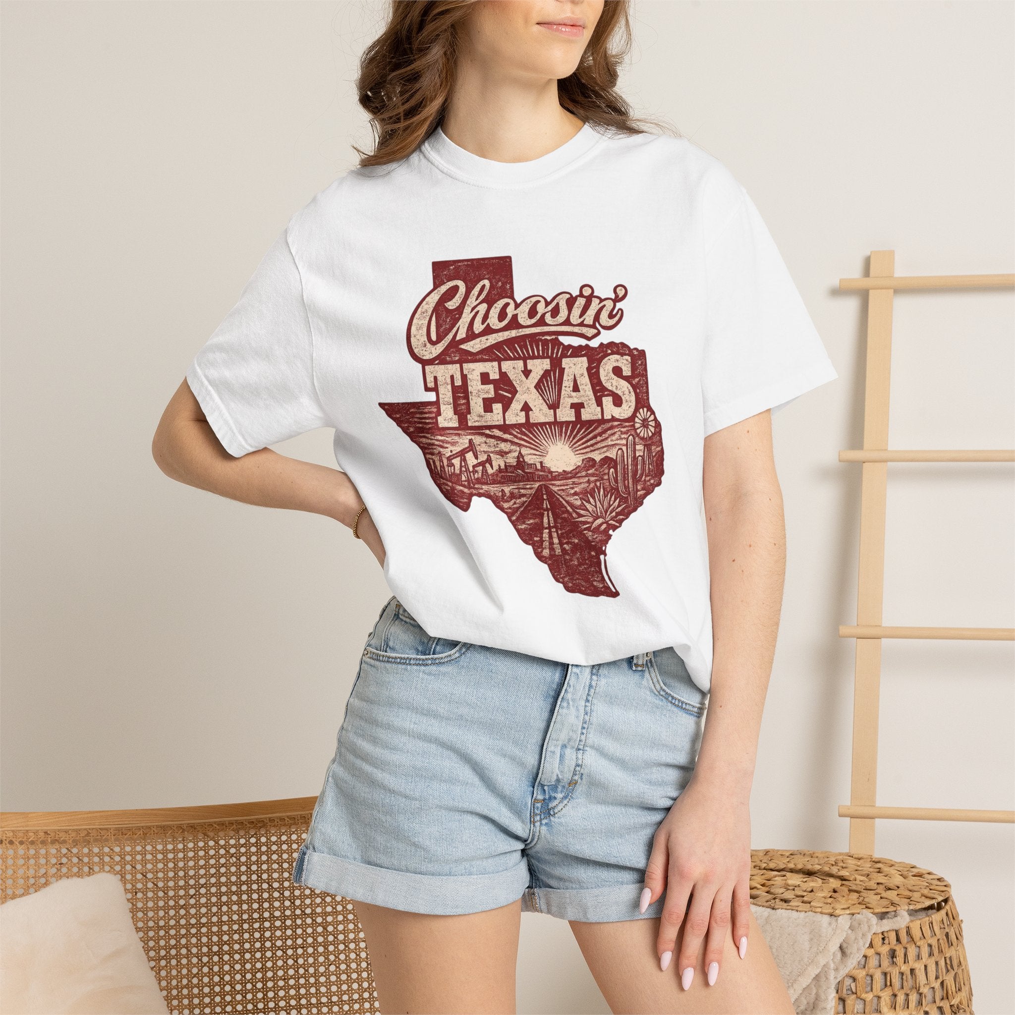 Choosin' Texas T-shirt | Texas state silhouette with vintage road scene