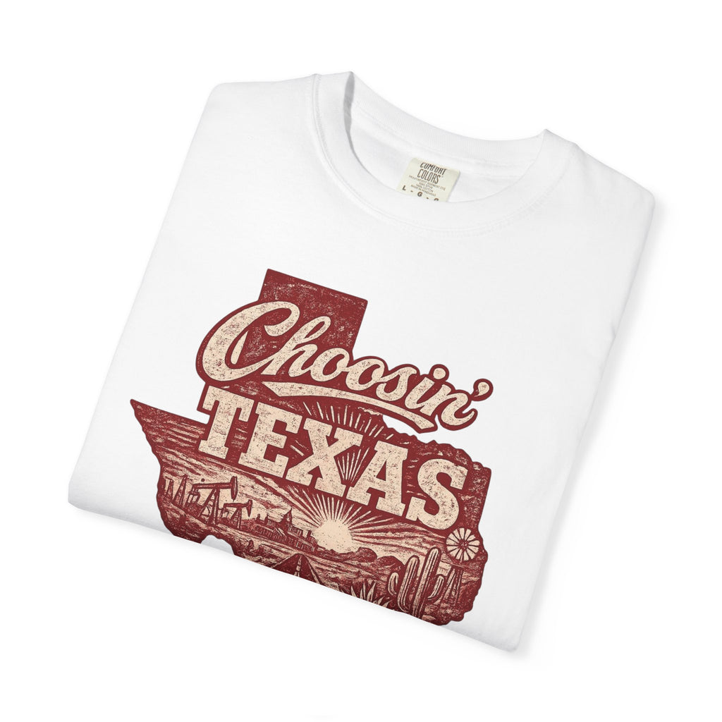Choosin' Texas T-shirt | Texas state silhouette with vintage road scene