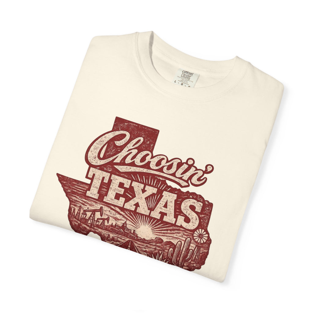 Choosin' Texas T-shirt | Texas state silhouette with vintage road scene